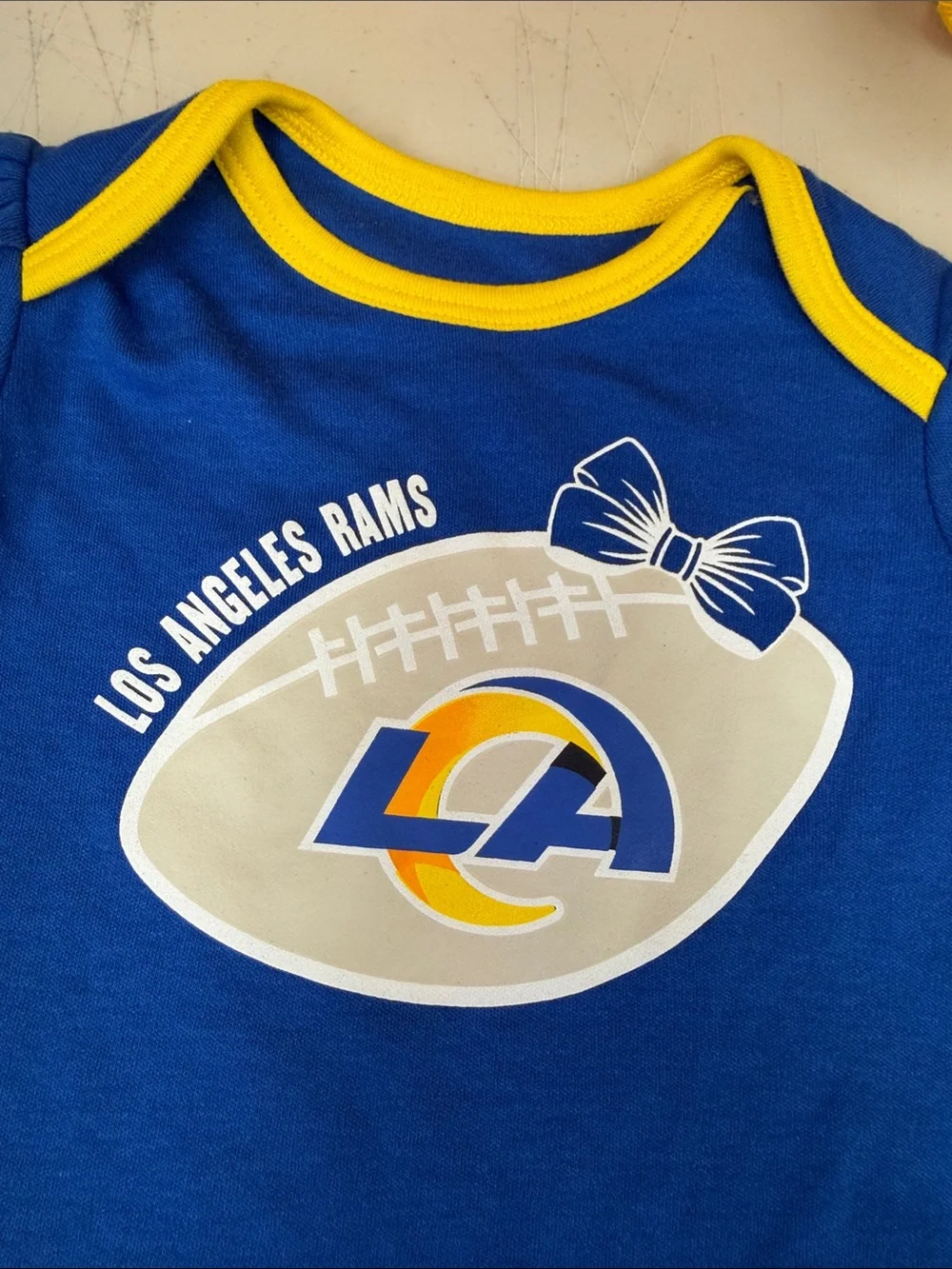 Los Angeles Rams Infant One-Piece Bodysuit in Royal Blue and Yellow 6-9 months